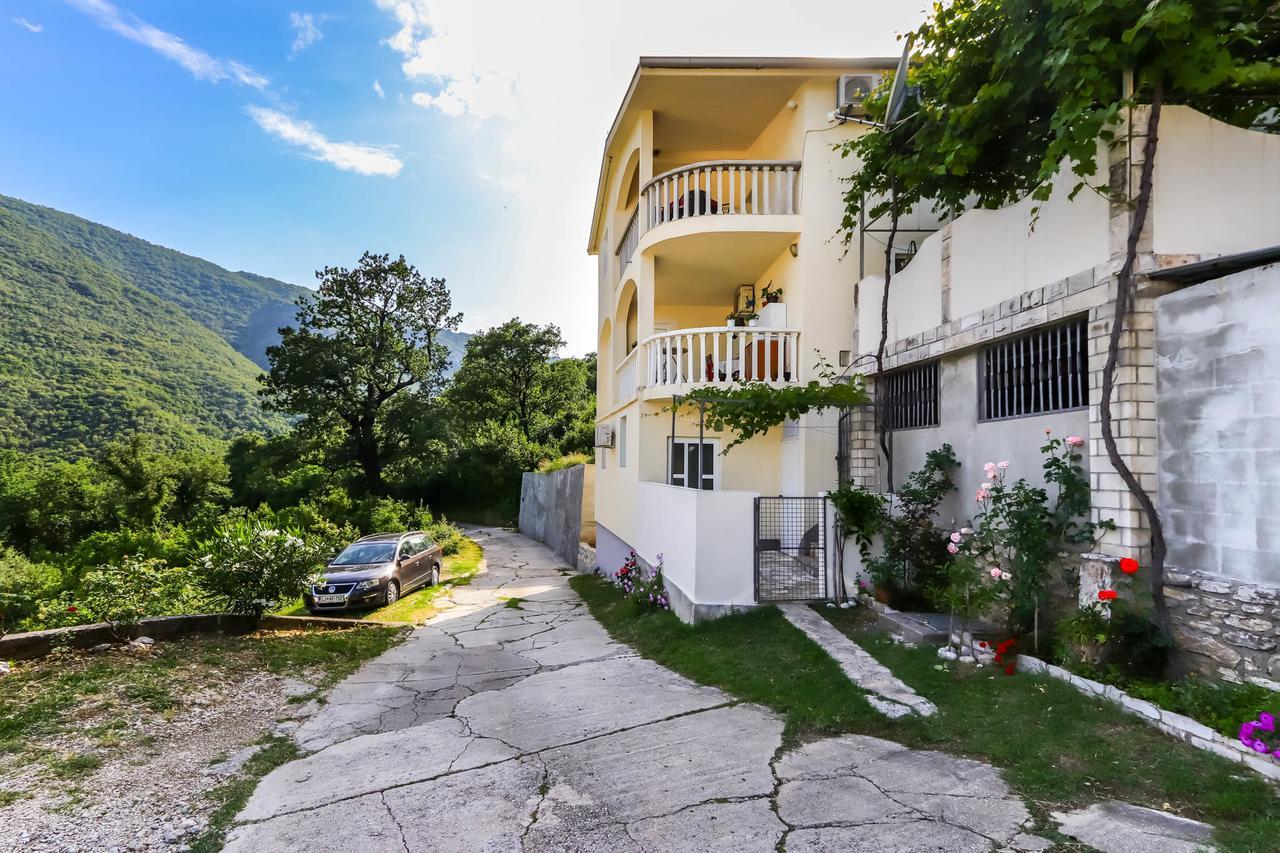 Apartments Zeko Donji Morinj Εξωτερικό φωτογραφία